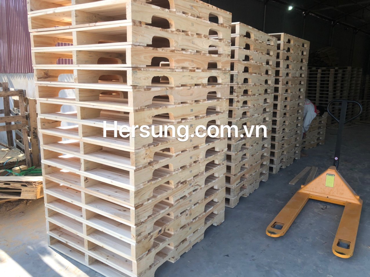 Pallet gỗ - Pallet Gỗ HerSung Việt Nam - Công Ty TNHH HerSung Việt Nam