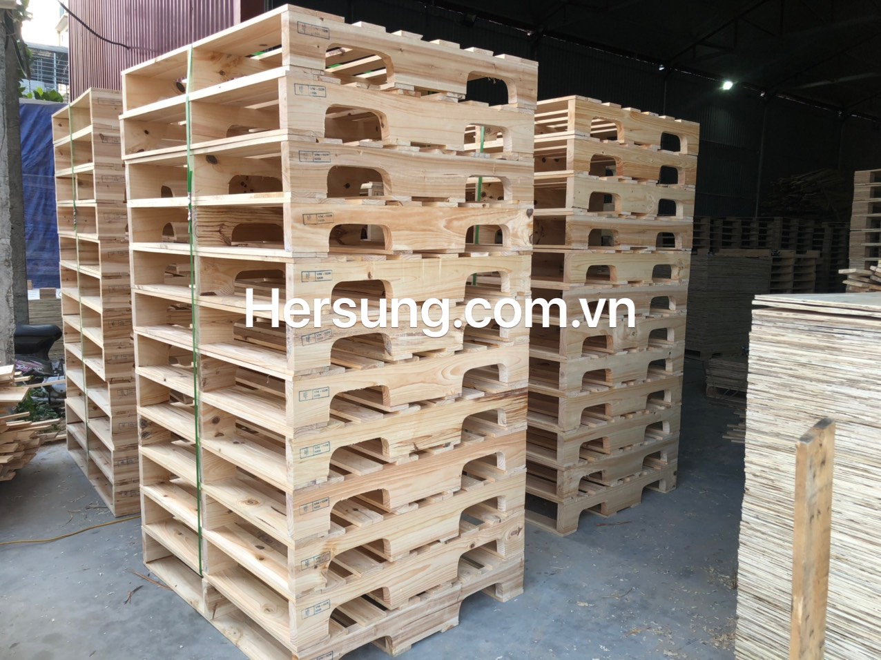 Pallet gỗ - Pallet Gỗ HerSung Việt Nam - Công Ty TNHH HerSung Việt Nam