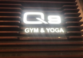 Bảng hiệu hộp đèn Gym & Yoga