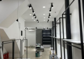 Shop thời trang Robie - Quảng Cáo Hoàng Long - Công Ty TNHH TMDV Quảng Cáo Hoàng Long