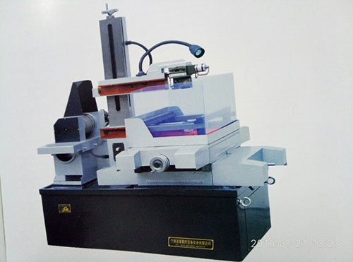 Máy cơ khí CNC - CNC Hoa Dương - Công Ty TNHH Gia Công Và Thương Mại Hoa Dương