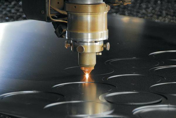 Máy cắt Laser
