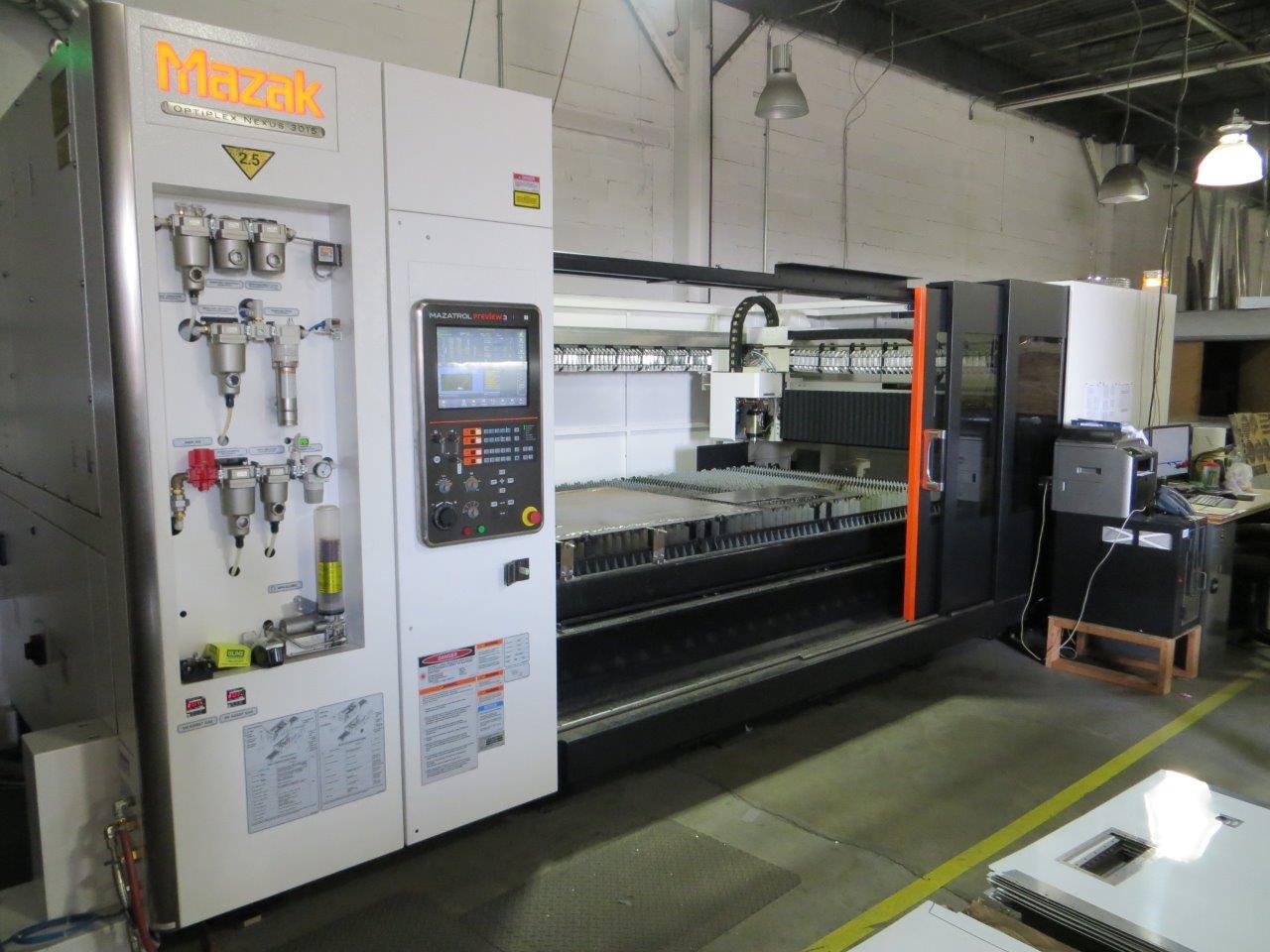 Máy cắt Laser