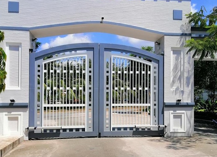 Cổng mở tay đòn thủy lực GIUNO ULTRA A50 BT – BFT – Italia - Camera Giám Sát - Công Ty TNHH Hệ Thống Nhà Tự Động (Autohome)