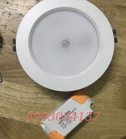 Đèn LED DOWNLIGHT cảm biến