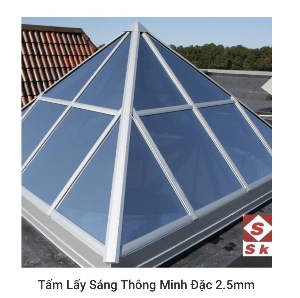 Tấm lợp polycarbonate đặc