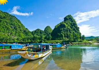 Tour du lịch - Công Ty TNHH Thương Mại và Dịch Vụ Sáng Tạo Việt Nam