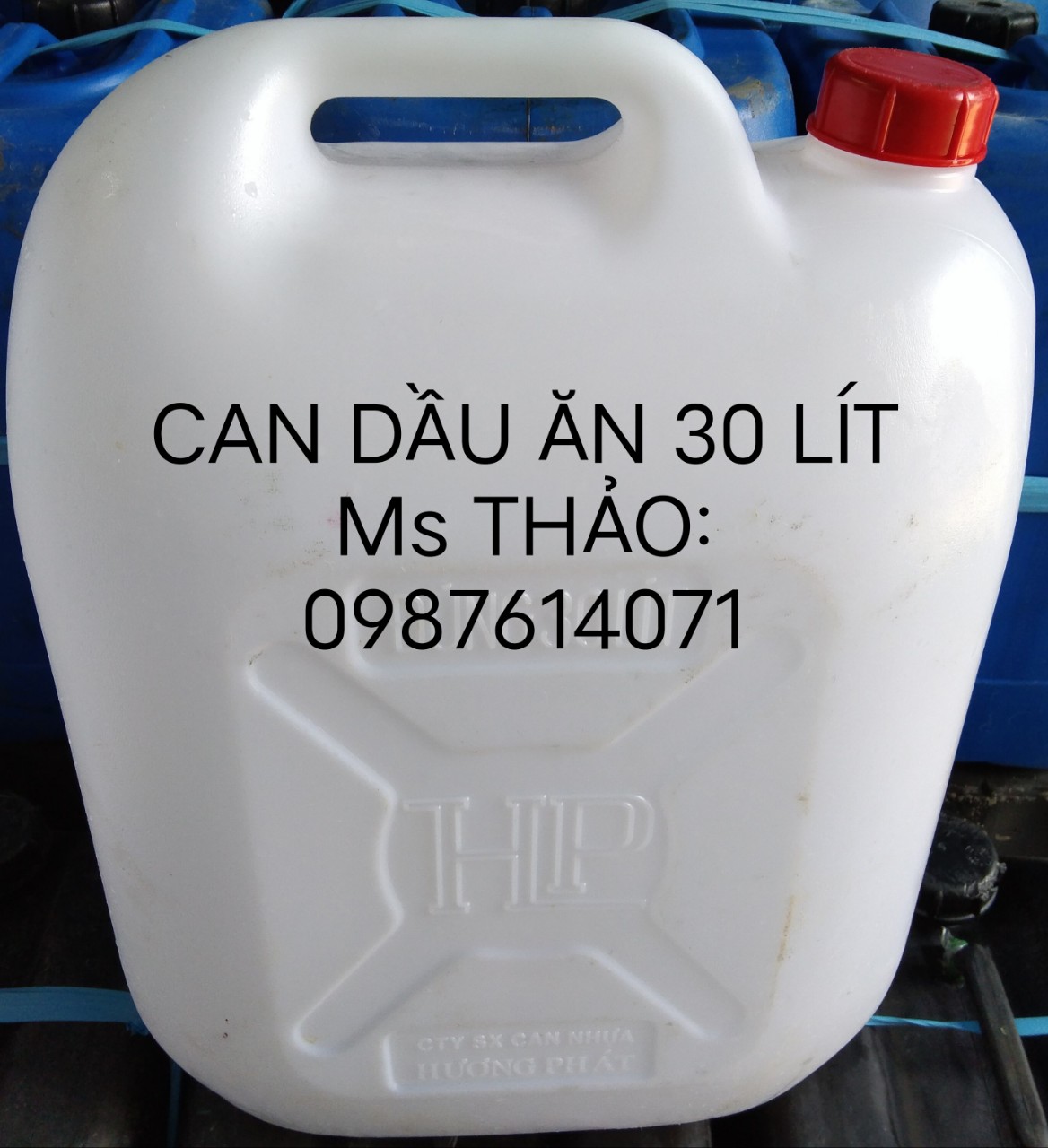 Can nhựa