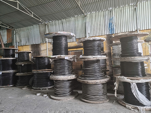 Cáp nhôm