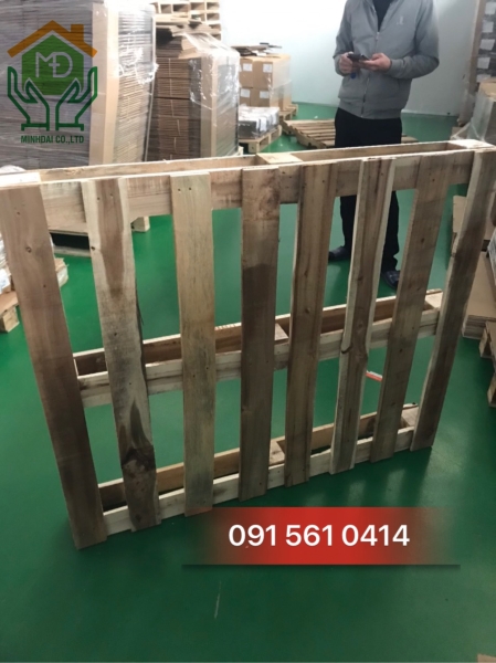 Pallet gỗ