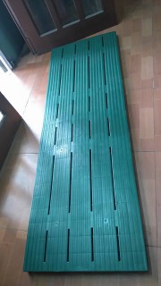 Pallet lót sàn