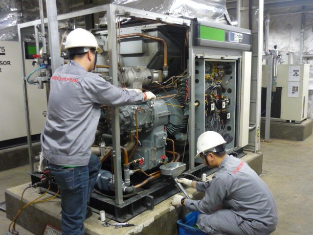 Sửa chữa, bảo trì máy nén khí - Công Ty TNHH Máy Điện và Thiết Bị Công Trình Đồng Tiến