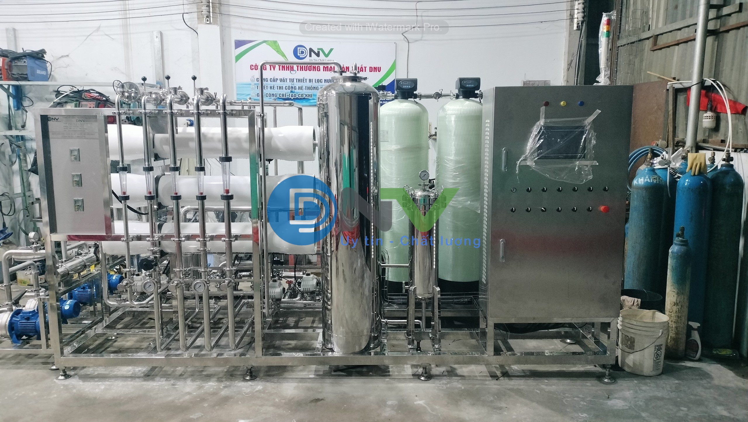 Hệ thống xử lý nước RO MIXBED - Xử Lý Nước DNV - Công Ty TNHH Thương Mại Sản Xuất DNV
