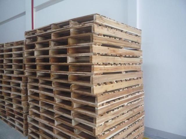Pallet gỗ 2 hướng nâng - Pallet Gỗ Thủy Kiên - Công Ty TNHH Sản Xuất Và Thương Mại Gỗ Thủy Kiên