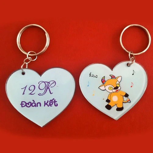 Móc khóa Mica in UV