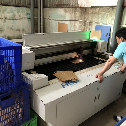 Gia công Mica theo yêu cầu