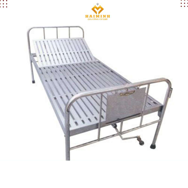 Giường inox 1 tay quay có bô - Gia Công Inox Hải Minh - Công Ty TNHH SX TM Xây Dựng Cơ Khí Hải Minh