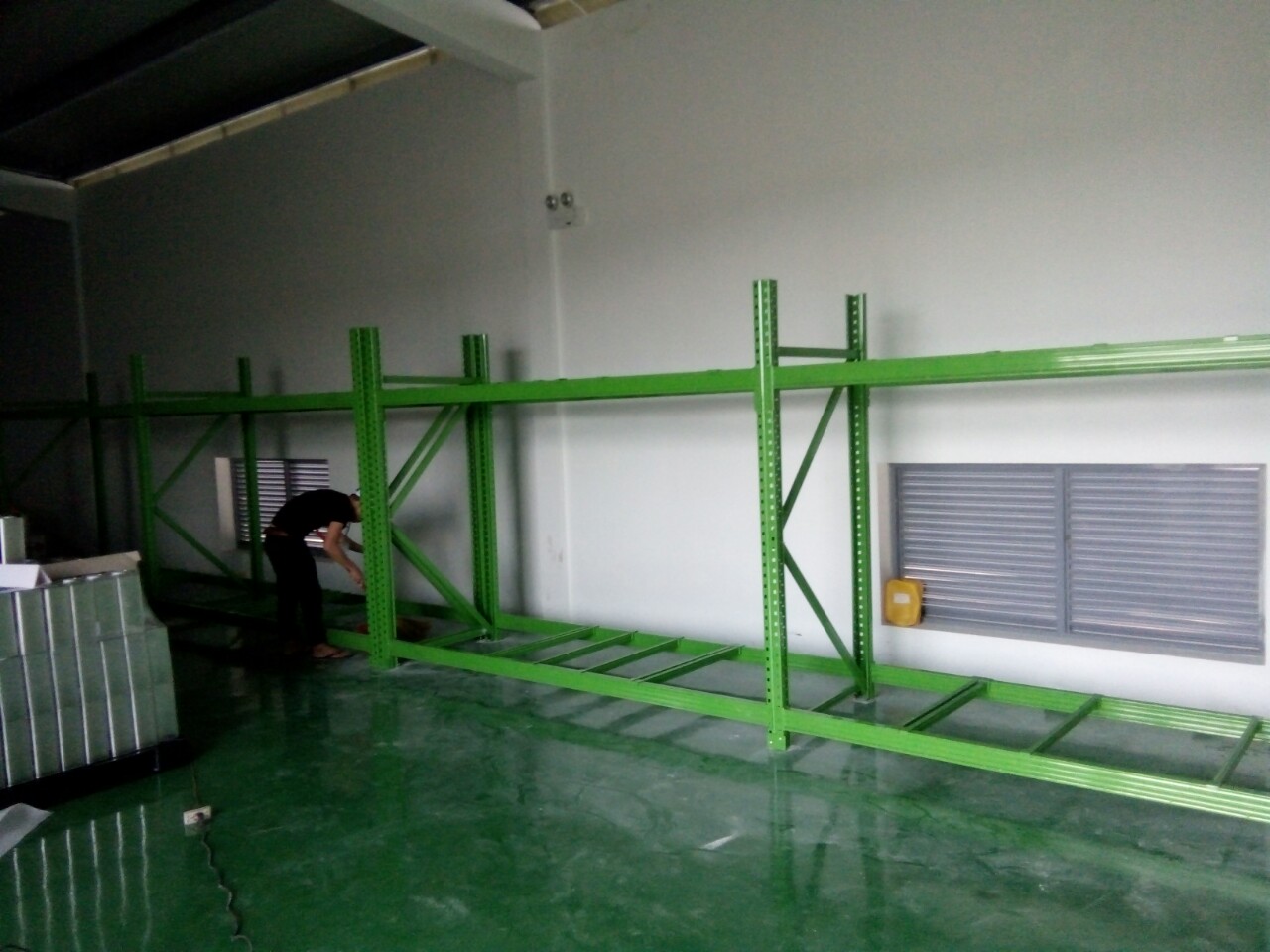 Giá kệ để hàng, để Công cụ, NVL
