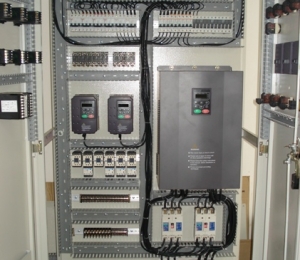 Tủ điều khiển động cơ 150KW - Tủ Bảng Điện EQH - Công Ty TNHH Điện Công Nghiệp EQH