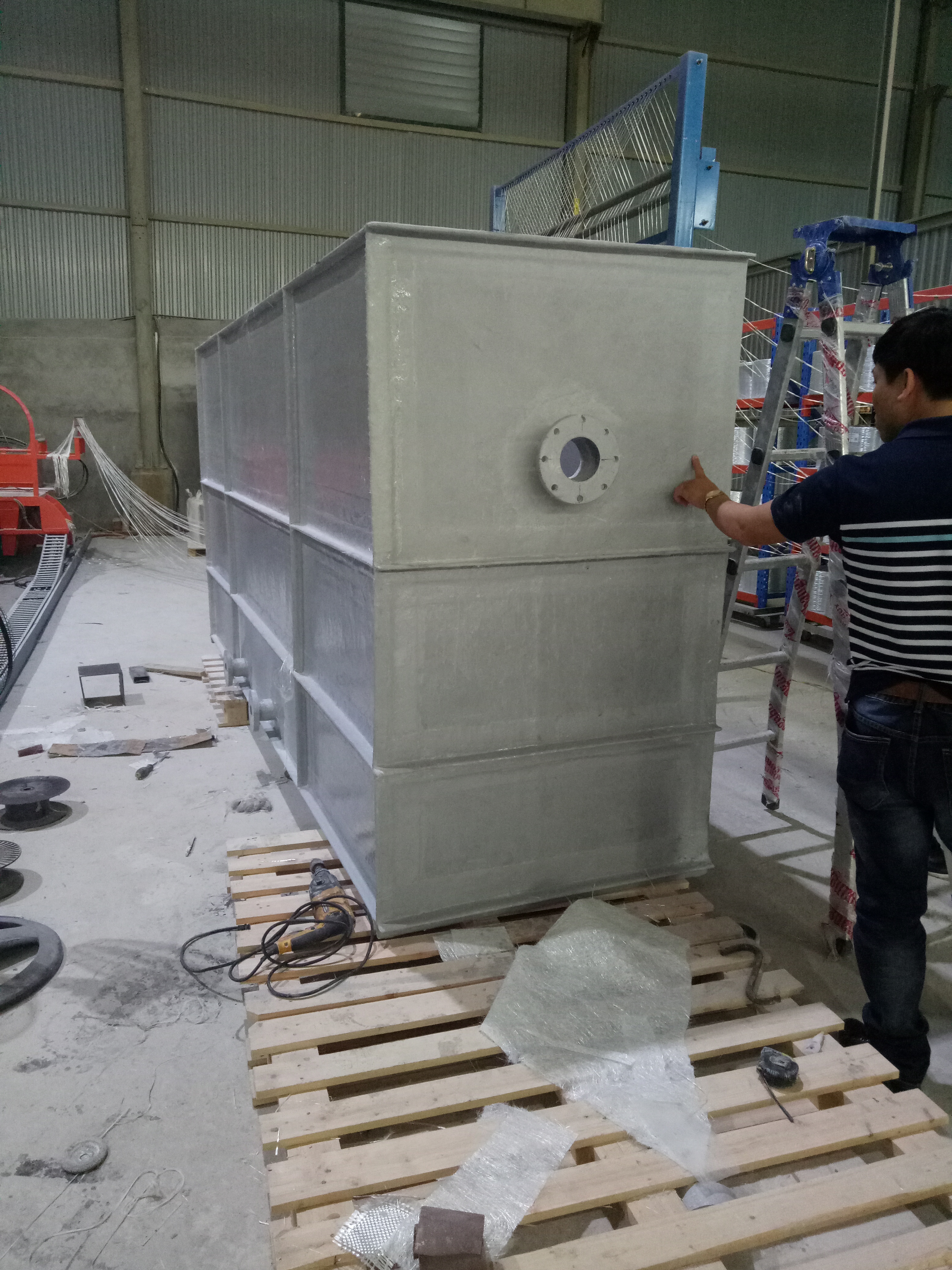 Bển phản ứng hóa lý - Xử Lý Môi Trường HPEC - Công Ty TNHH Xây Dựng Và Môi Trường Hải Phòng