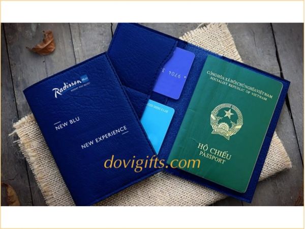 Ví da Passport - Quà Tặng DOVIGIFTS - Công Ty TNHH Sản Xuất Và Thương Mại Đồng Viên