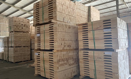 Đố khuyết ván ép
