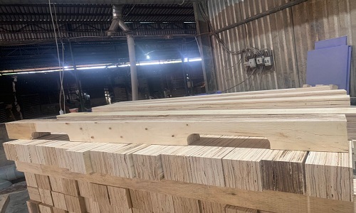 Đố liền ván ép