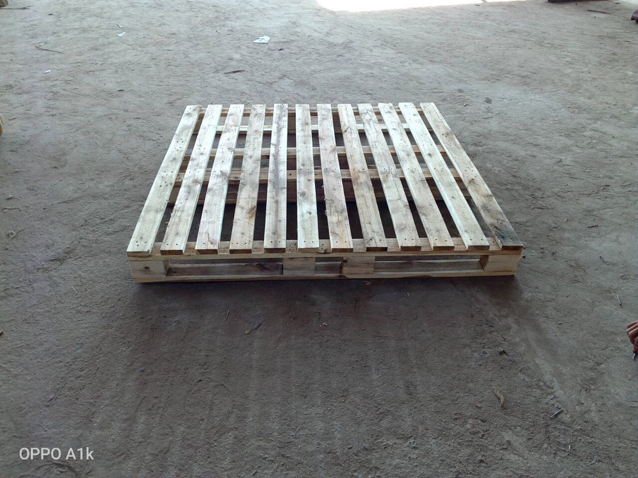 Pallet 1500x1500x150mm - Pallet 24H - Công Ty TNHH Sản Xuất Thương Mại Dịch Vụ Pallet 24H