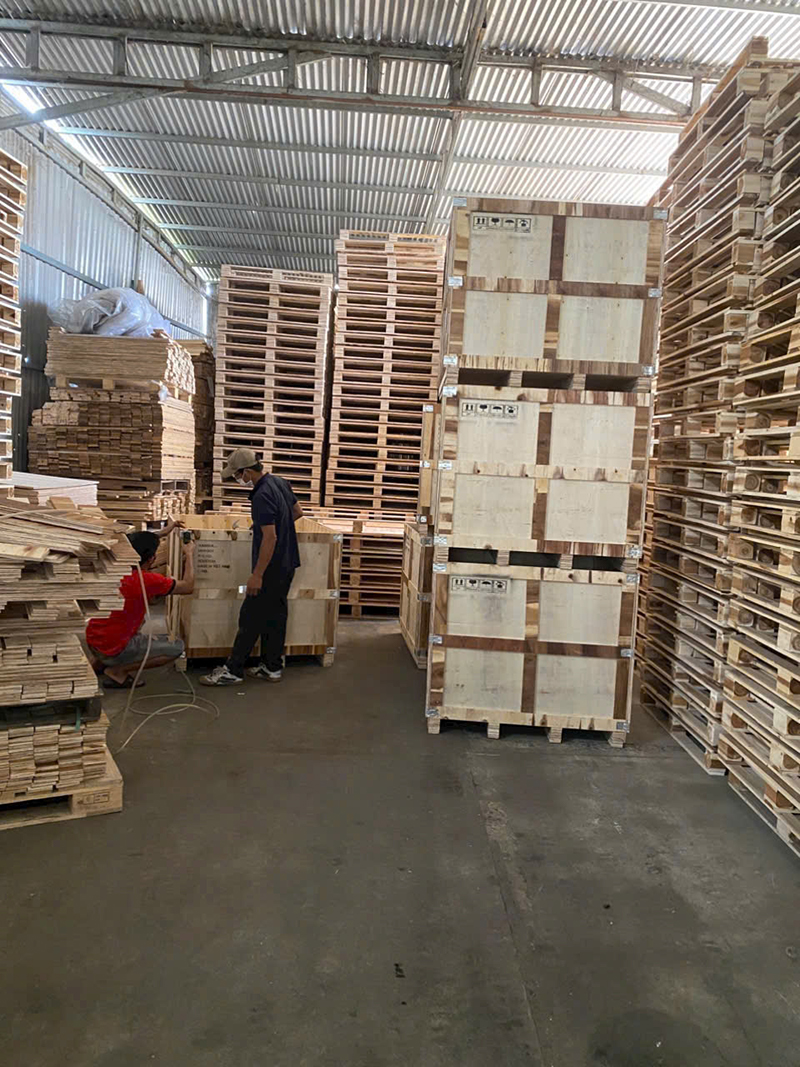 Thùng gỗ ván ép - Pallet 24H - Công Ty TNHH Sản Xuất Thương Mại Dịch Vụ Pallet 24H