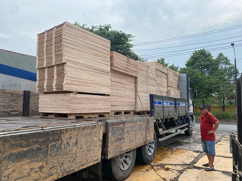 Thùng gỗ ván ép - Pallet 24H - Công Ty TNHH Sản Xuất Thương Mại Dịch Vụ Pallet 24H