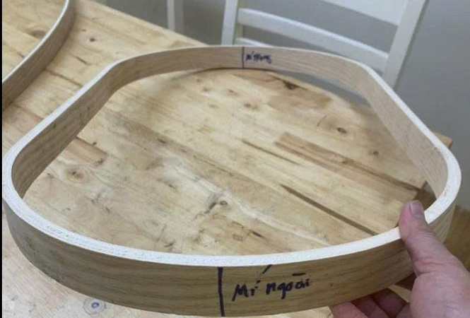 Ván ép khung gương