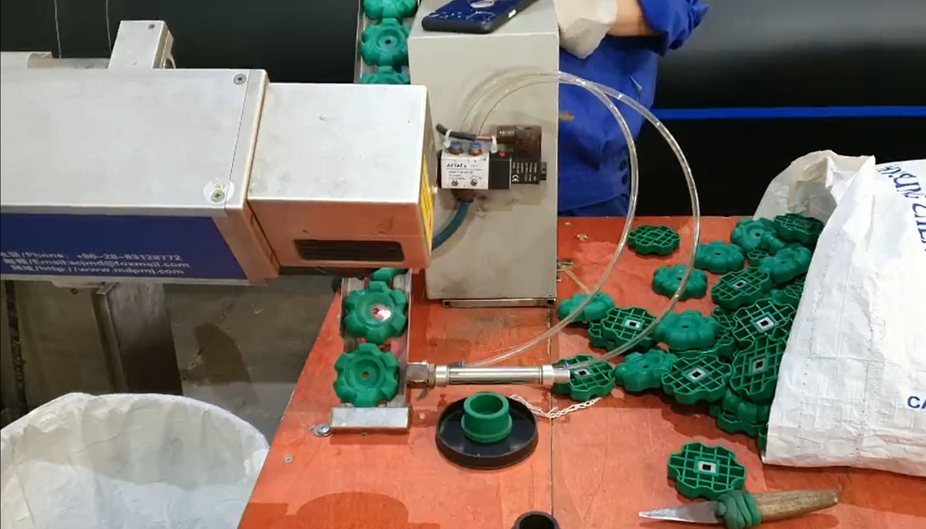 Khắc Laser