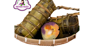 Bánh tét ba màu thập cẩm