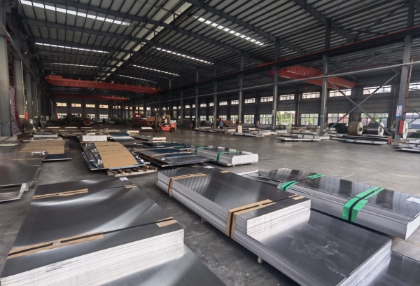 Nhôm cuộn, thỏi