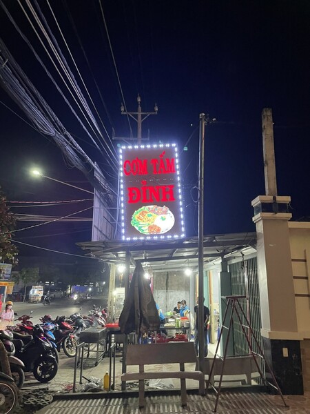 Biển quảng cáo đèn Led quán ăn - Bảng Hiệu Quảng Cáo Thắng Thiên - Công Ty TNHH MTV Thương Mại Dịch Vụ Sản Xuất Thắng Thiên