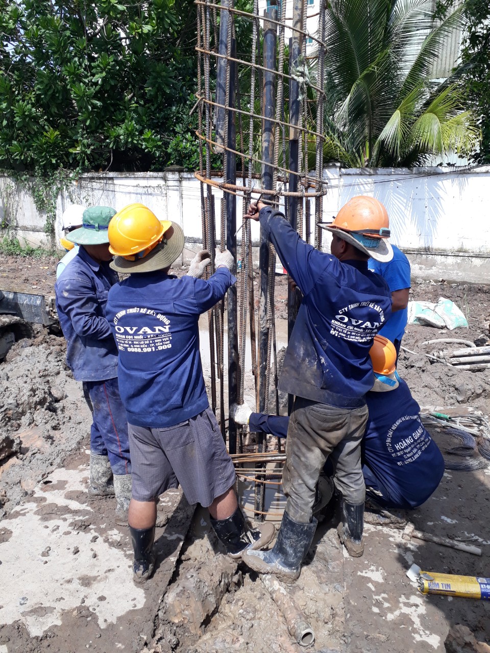 Thi công đóng cọc