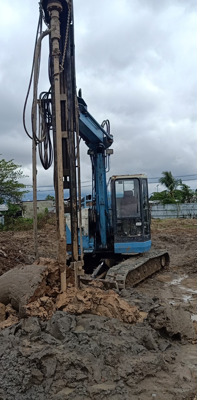 Thi công đóng cọc