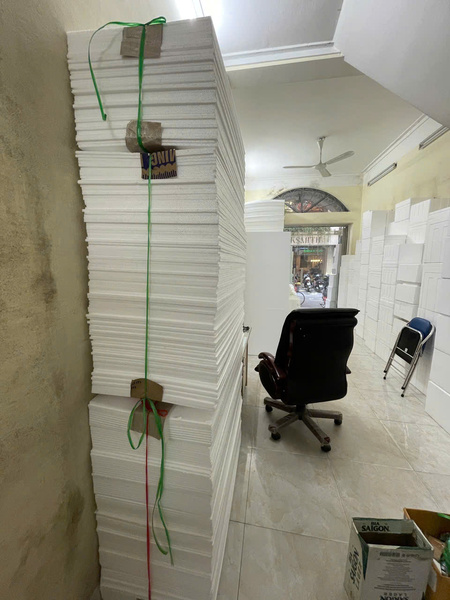 Tấm xốp cách nhiệt - Cửa Hàng Lê Ngọc - Hộ Kinh Doanh Lê Hổ Bình