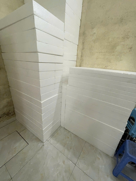 Tấm xốp cách nhiệt - Cửa Hàng Lê Ngọc - Hộ Kinh Doanh Lê Hổ Bình