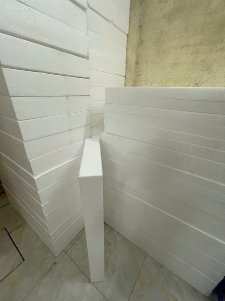 Tấm xốp cách nhiệt - Cửa Hàng Lê Ngọc - Hộ Kinh Doanh Lê Hổ Bình