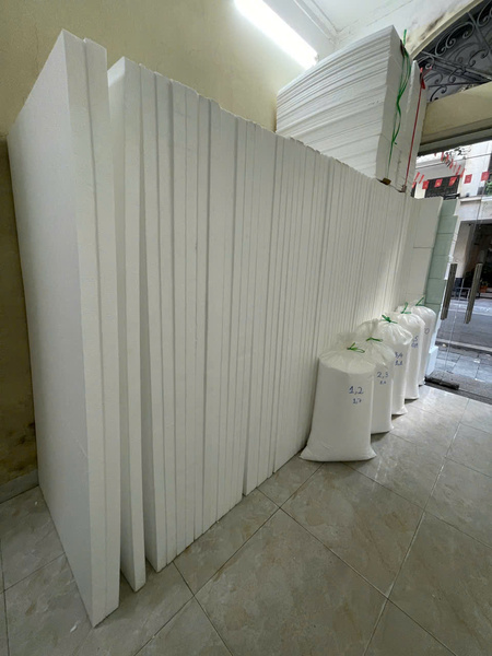 Tấm xốp cách nhiệt - Cửa Hàng Lê Ngọc - Hộ Kinh Doanh Lê Hổ Bình