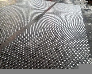 Cắt, gập thép tấm CNC