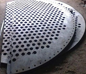 Cắt, gập thép tấm CNC