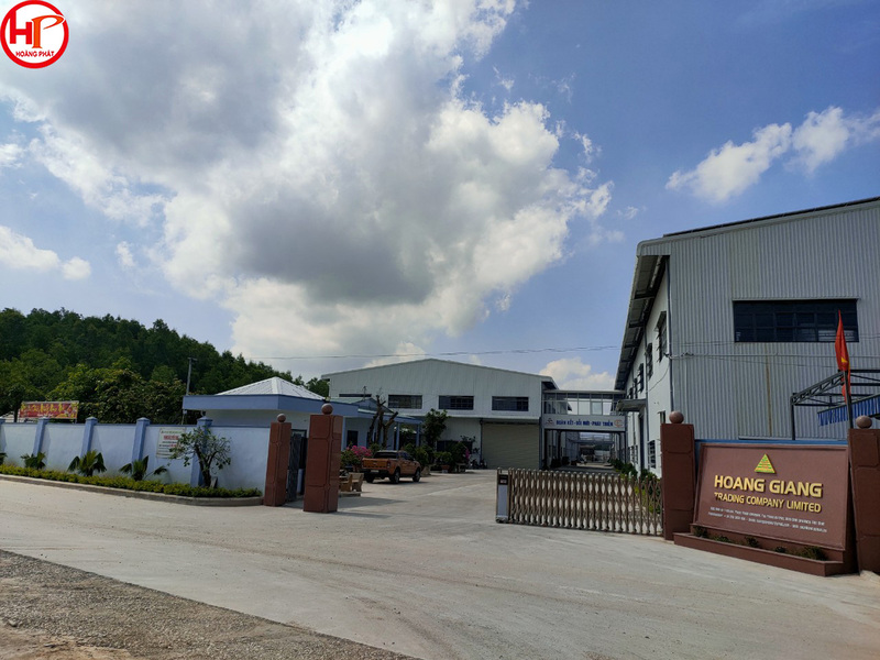Nhà xưởng sản xuất công ty TNHH thương mại Hoàng Giang