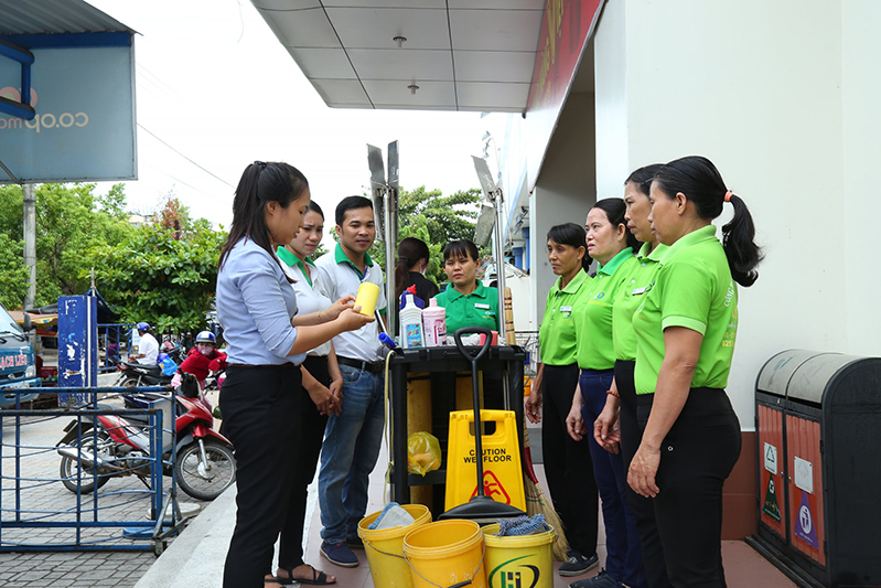 Hình ảnh công ty Gia Huỳnh - Vệ Sinh Công Nghiệp Gia Huỳnh - Công Ty TNHH Vệ Sinh Công Nghiệp Gia Huỳnh