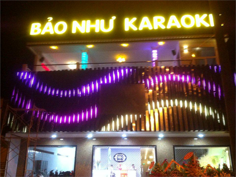 Thi công quảng cáo