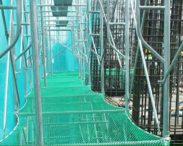 Lưới an toàn chống rơi chịu lực - Lưới An Toàn Và Dây Thừng - Công Ty TNHH Sản Xuất Và Thương Mại Quang Phụng