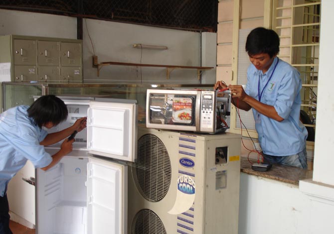 Dịch vụ sửa chữa tủ lạnh - Thiết Bị Ngành Lạnh Tiến Mạnh - Công Ty Cổ Phần Đầu Tư Và Phát Triển Kỹ Thuật Tiến Mạnh