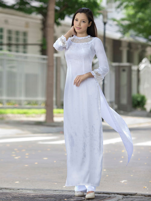 Đồng phục áo dài - Công Ty TNHH Quốc Tế UNIPRO Việt Nam