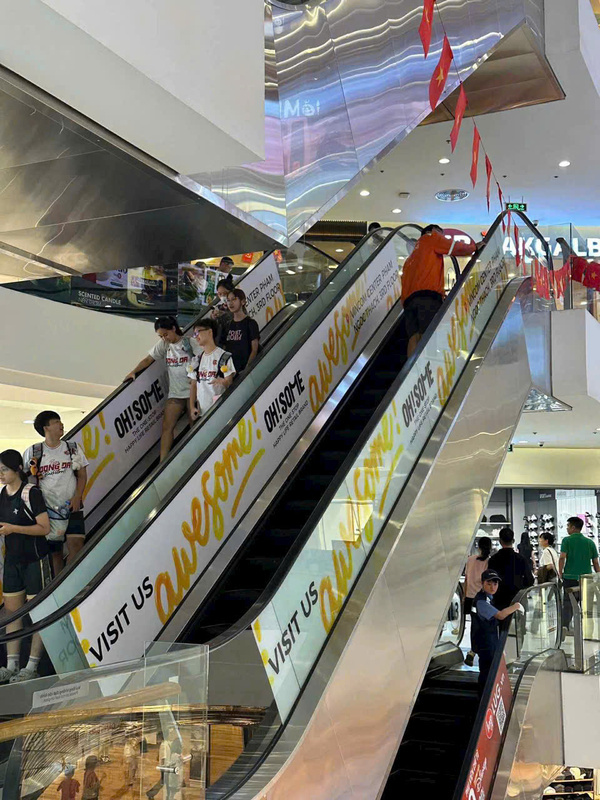 Thiết kế, thi công bảng hiệu quảng cáo - Thiết Kế Thi Công Quảng Cáo Mai Hương - Công Ty TNHH Thương Mại Và Dịch Vụ Mai Hương